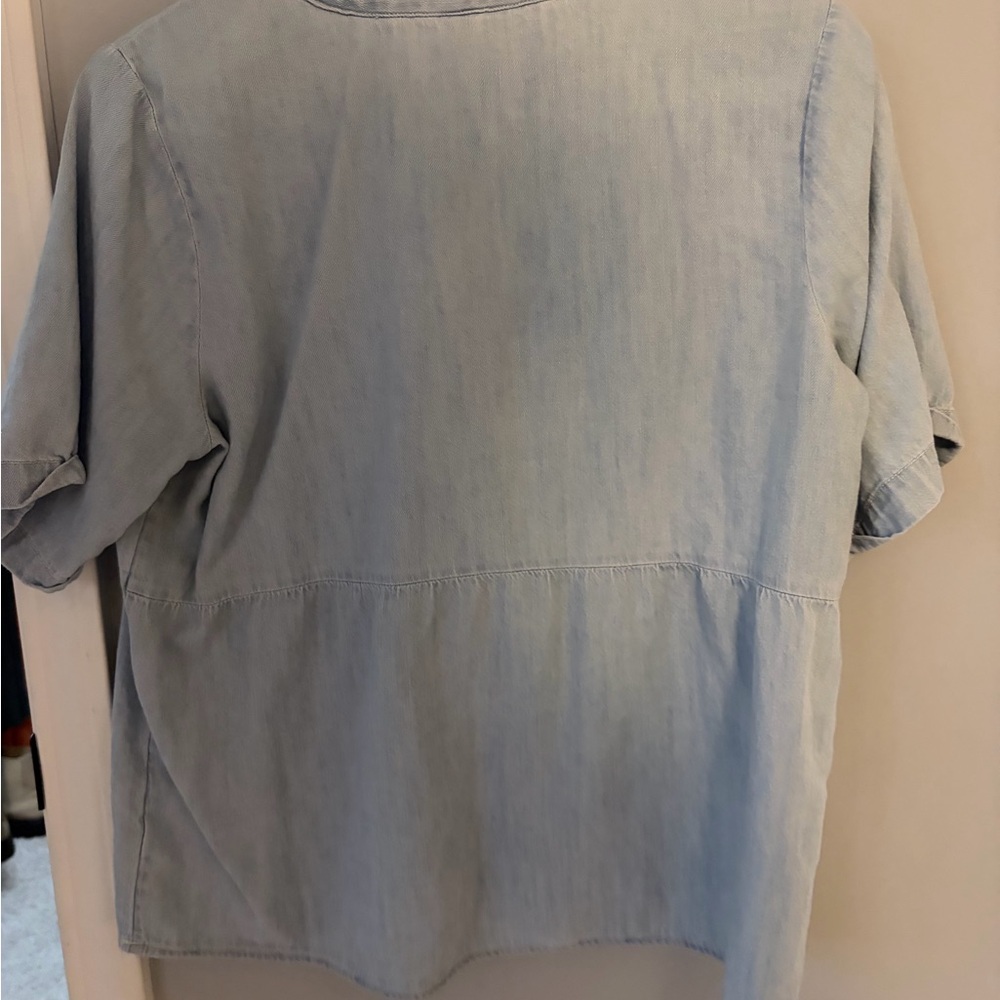 Old navy chambray Lace-Up Women's Top - Picture 5 of 5